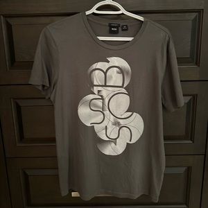 Hugo boss t shirt